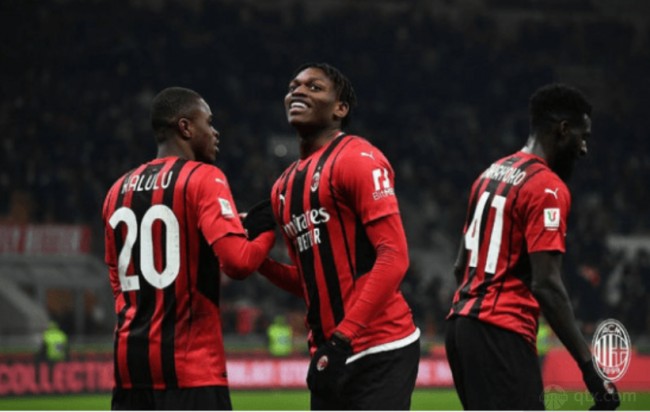 凌空抽射太炸裂了