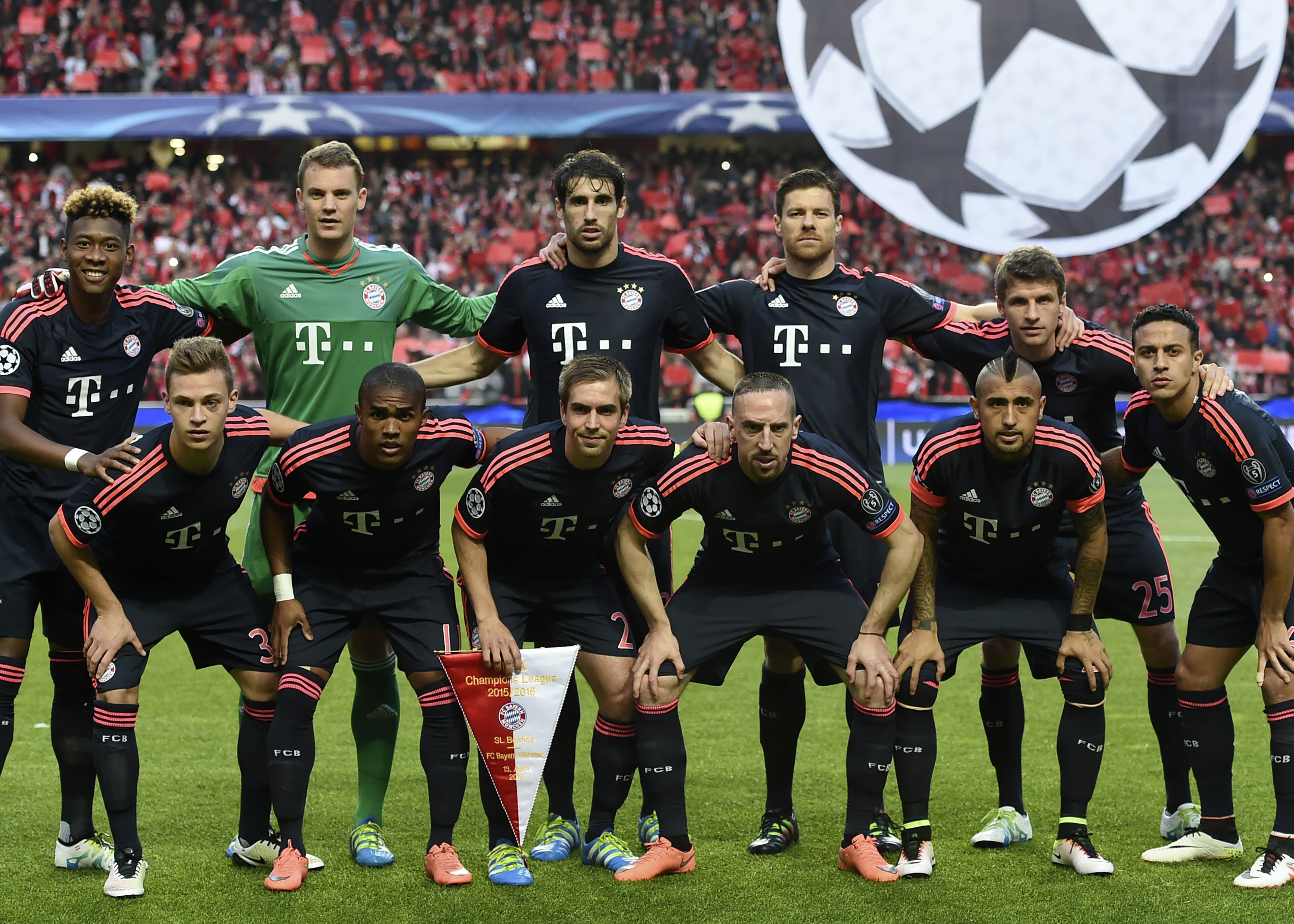 图片报：在接受眼部小手术后，本周五奥利塞参加了球队的训练（图片报：奥利塞在接受眼部小手术后已于本周五重返球队训练）